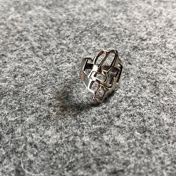 Geometric sterling silver ring - Picture 4 of 4